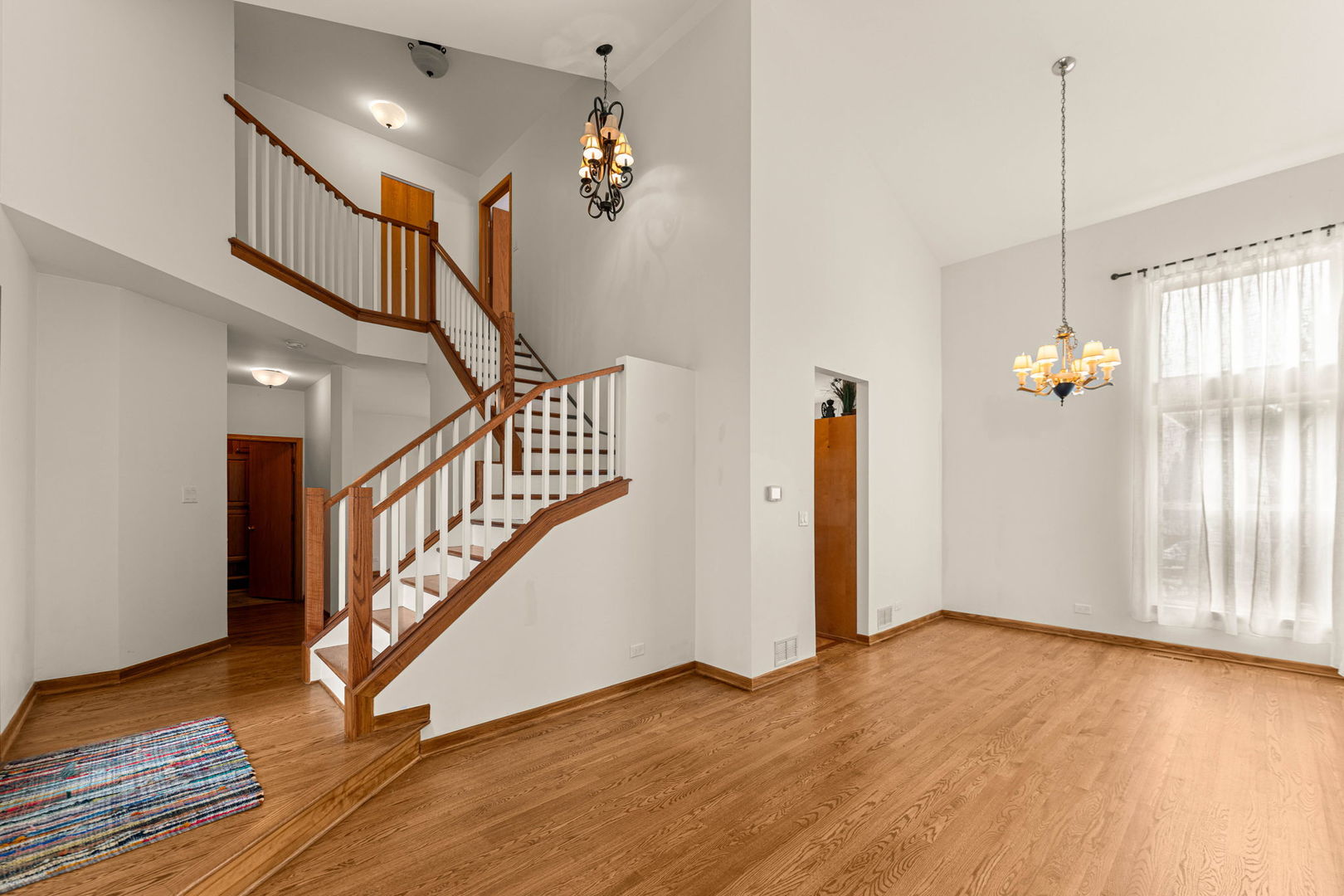 707 Marigold Court, Naperville, IL 60540