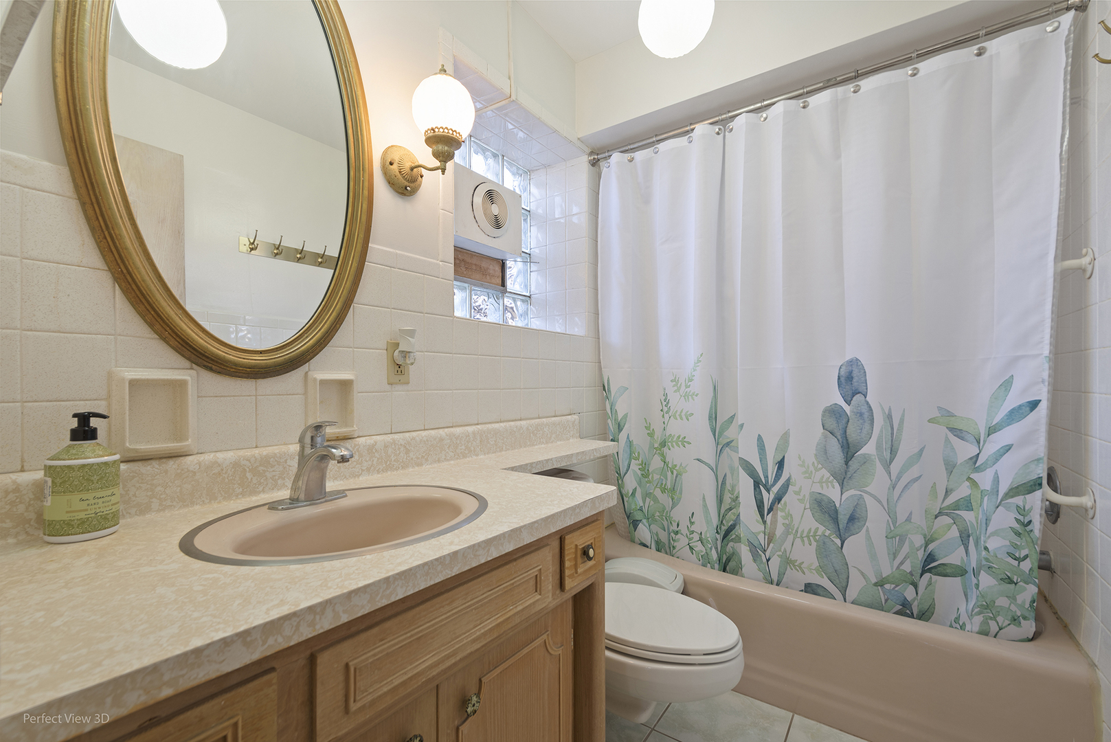 1121 N Northwest Highway, Park Ridge, IL 60068