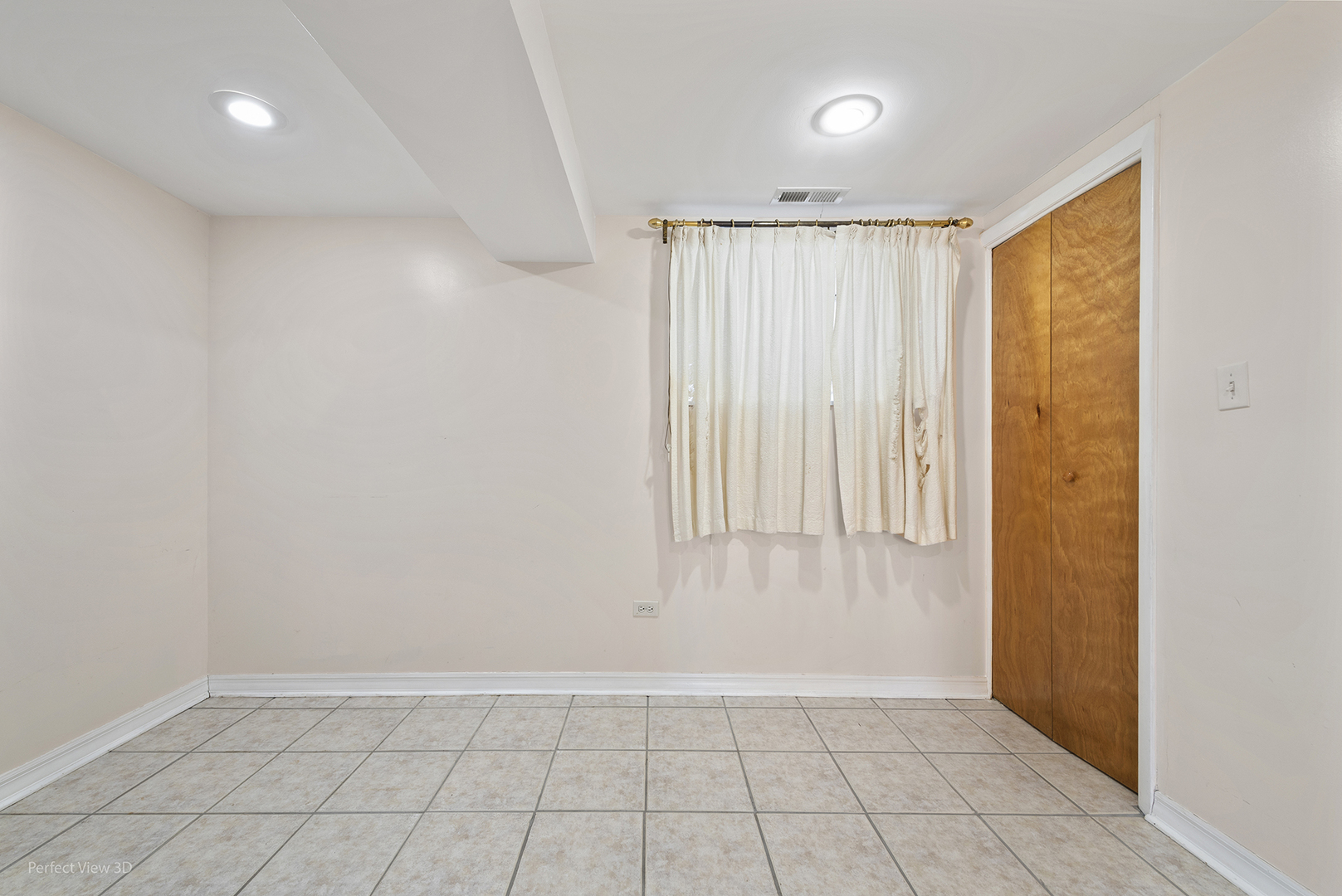 1121 N Northwest Highway, Park Ridge, IL 60068