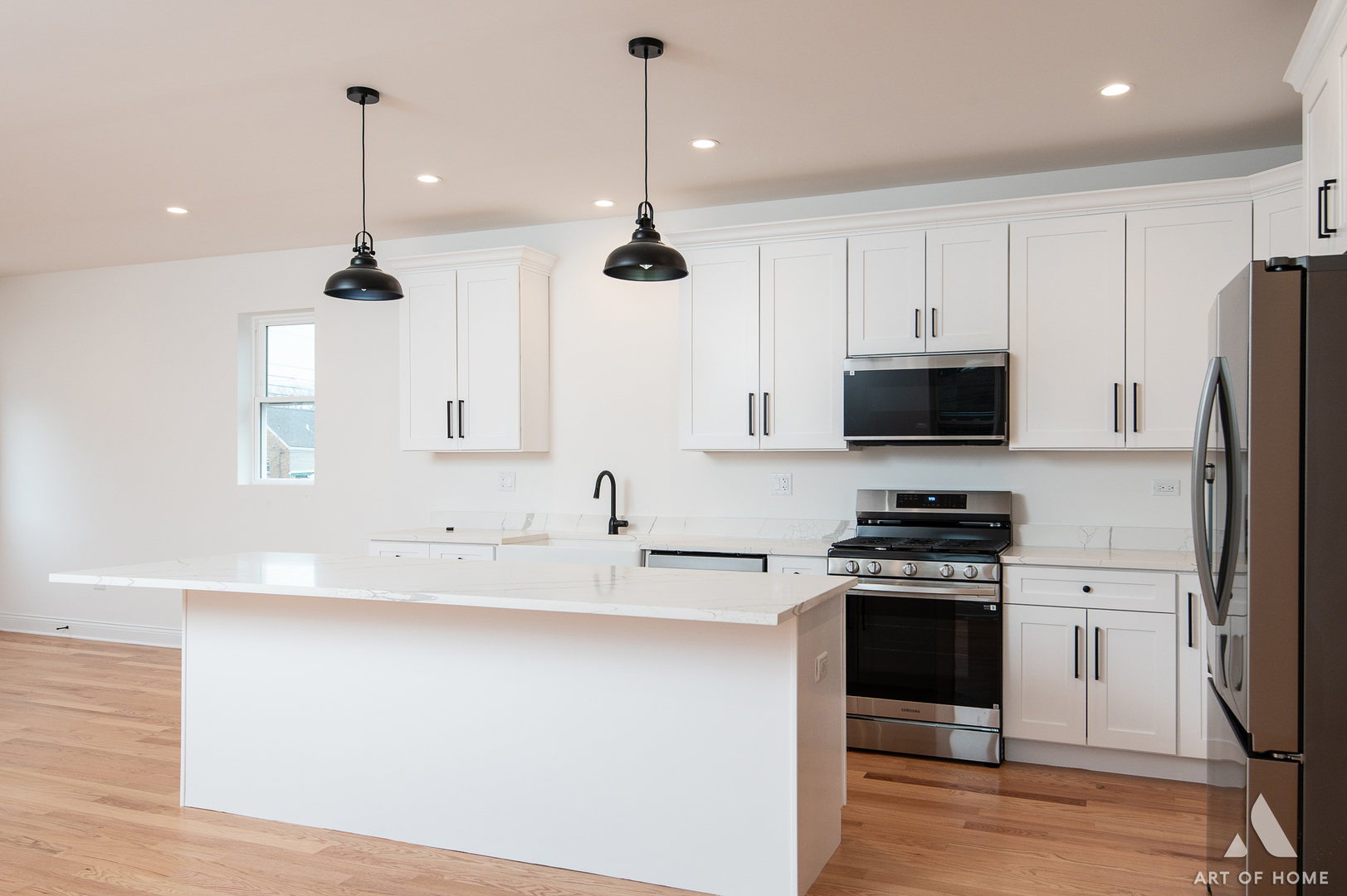 10649 S Sawyer Avenue, Chicago, IL 60655