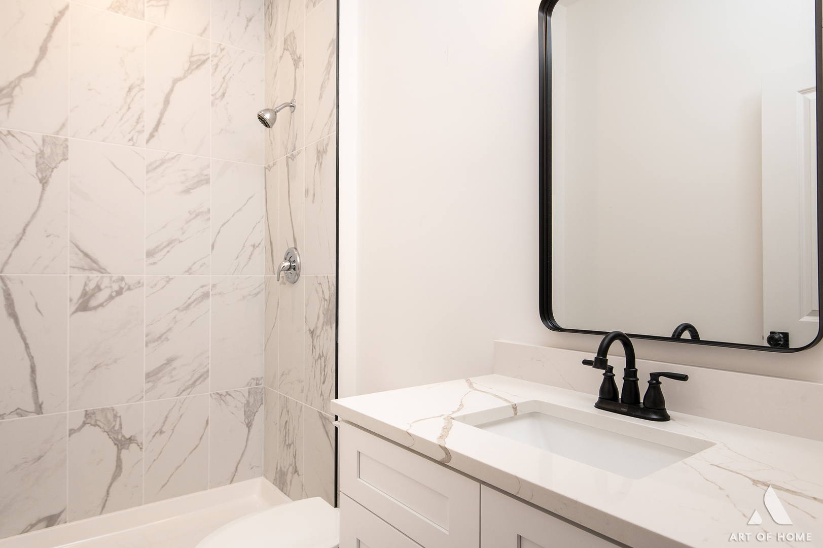 10649 S Sawyer Avenue, Chicago, IL 60655