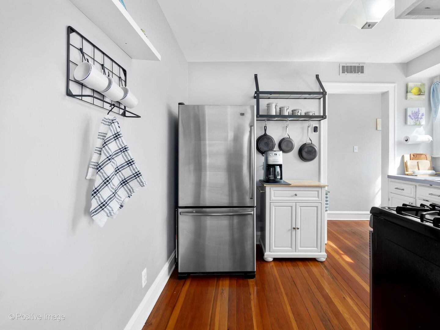 3147 Cleveland Avenue, Brookfield, IL 60513