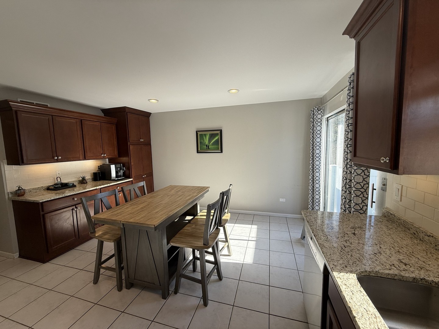 525 Lasalle Lane, Buffalo Grove, IL 60089