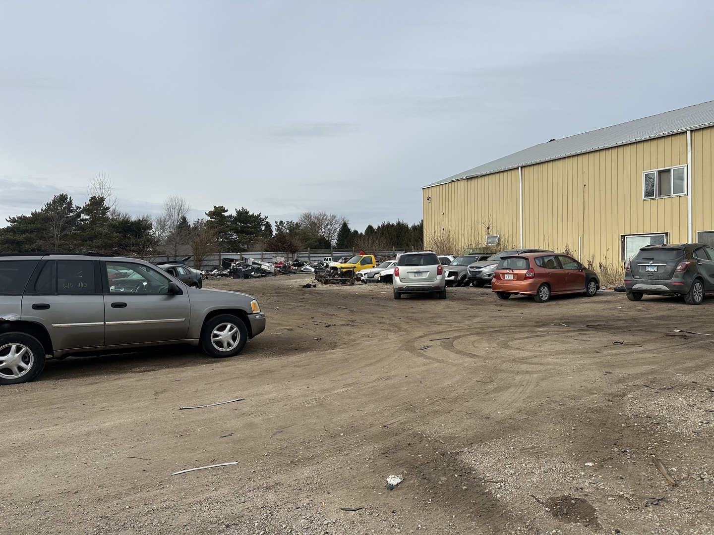 500 E Railroad Avenue, Leland, IL 60531