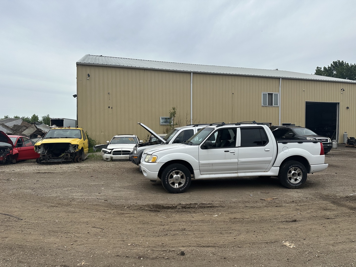 500 E Railroad Avenue, Leland, IL 60531