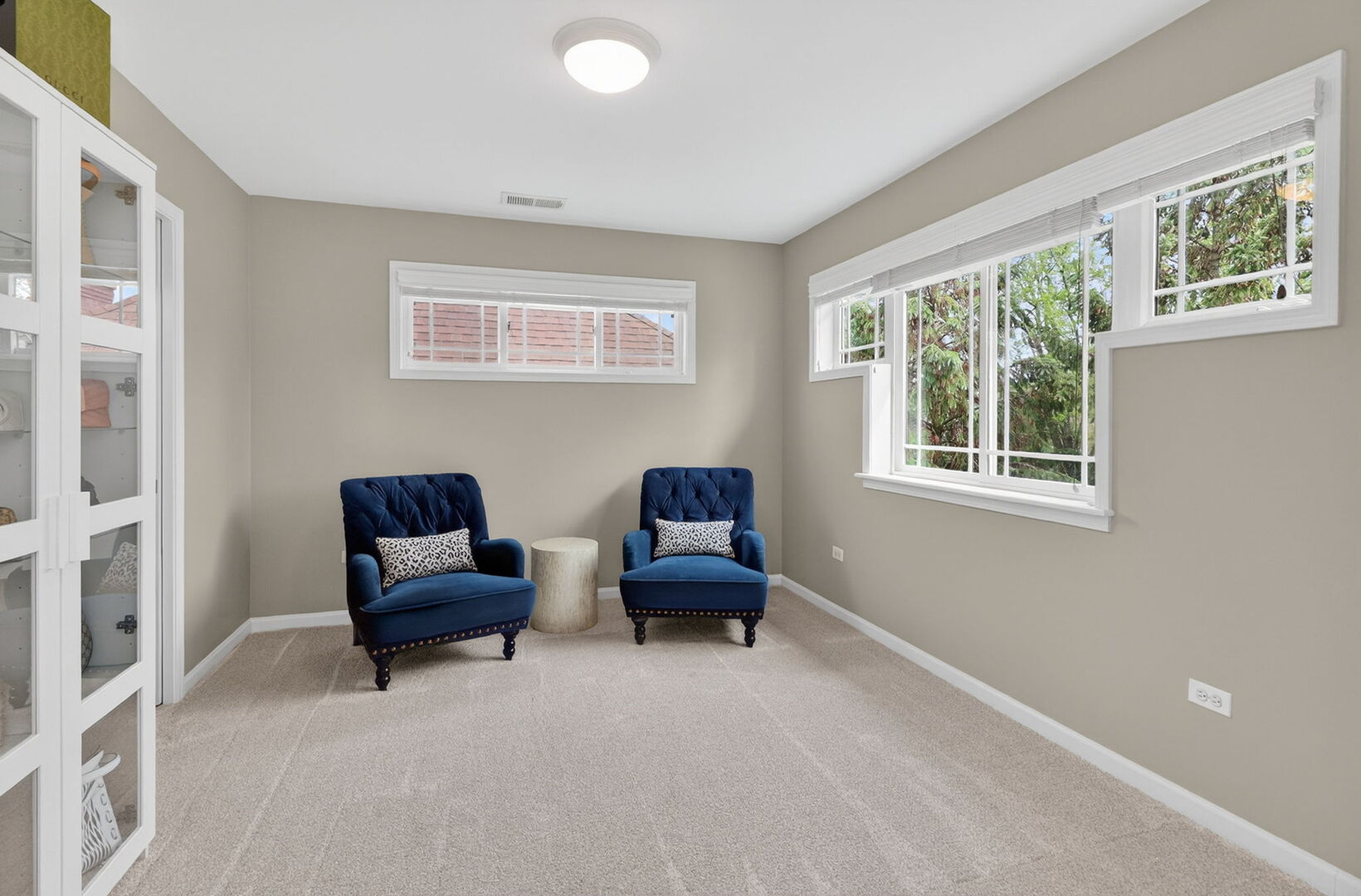 702 S Wilmette Avenue, Westmont, IL 60559