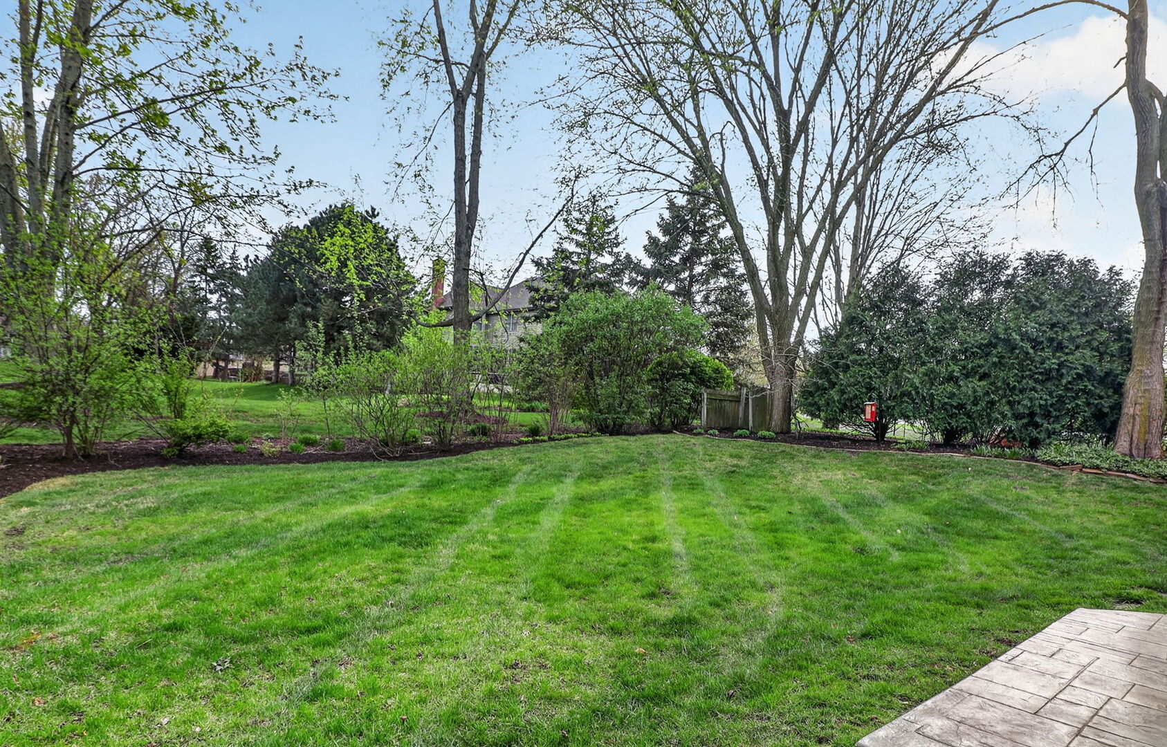 702 S Wilmette Avenue, Westmont, IL 60559