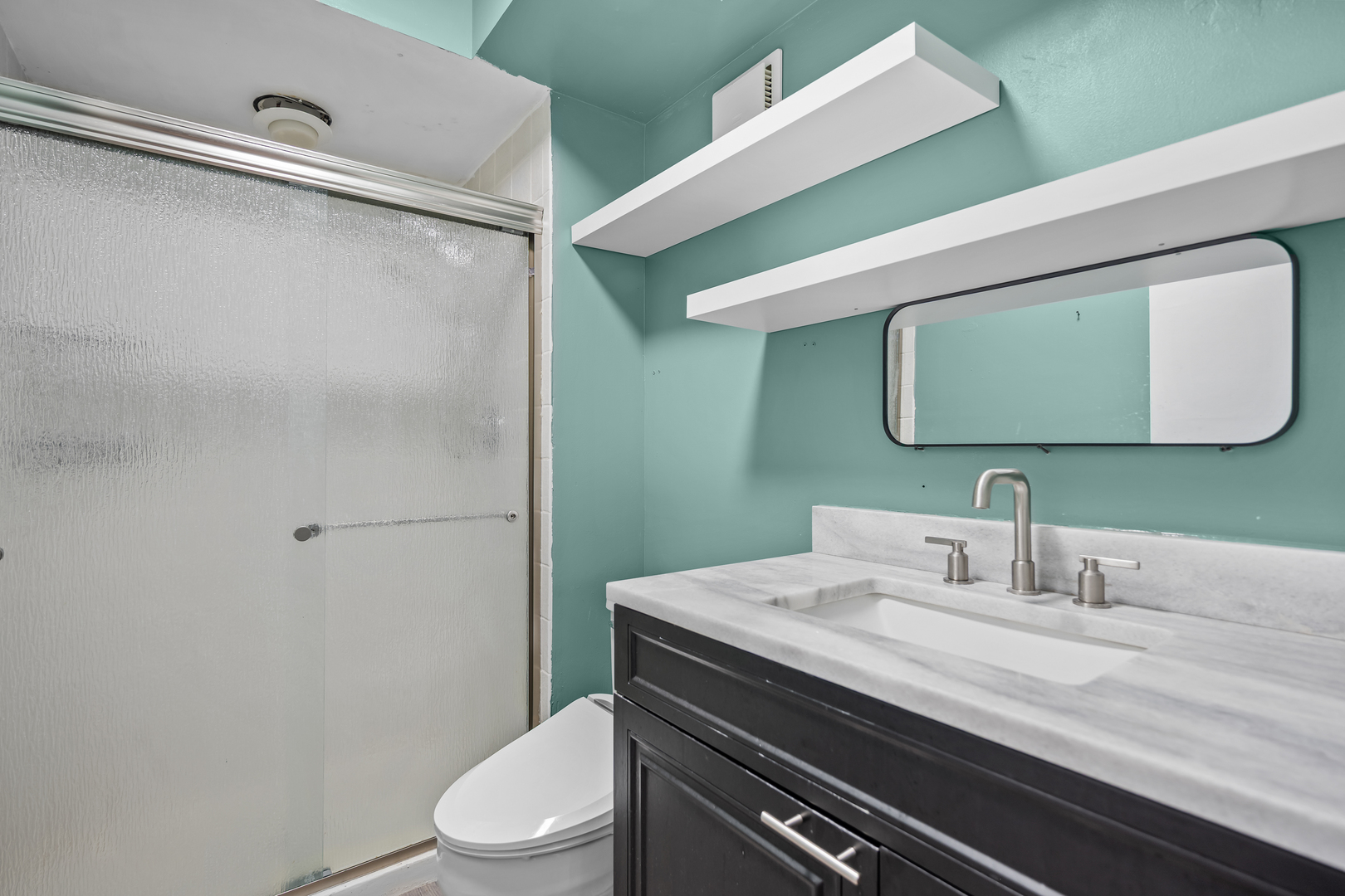 9118 W Elmwood Drive #3K, Niles, IL 60714