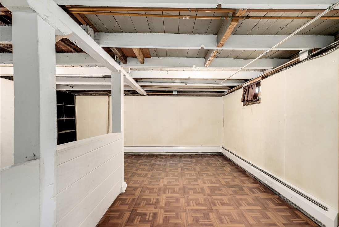 519 N Park Street, Westmont, IL 60559