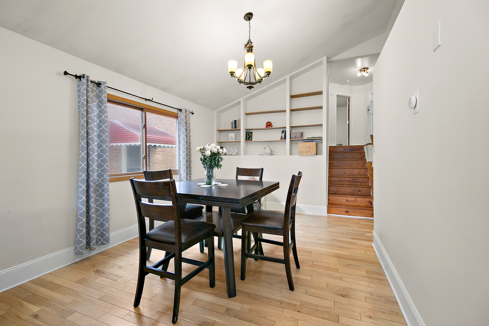 12214 Maple Avenue, Blue Island, IL 60406