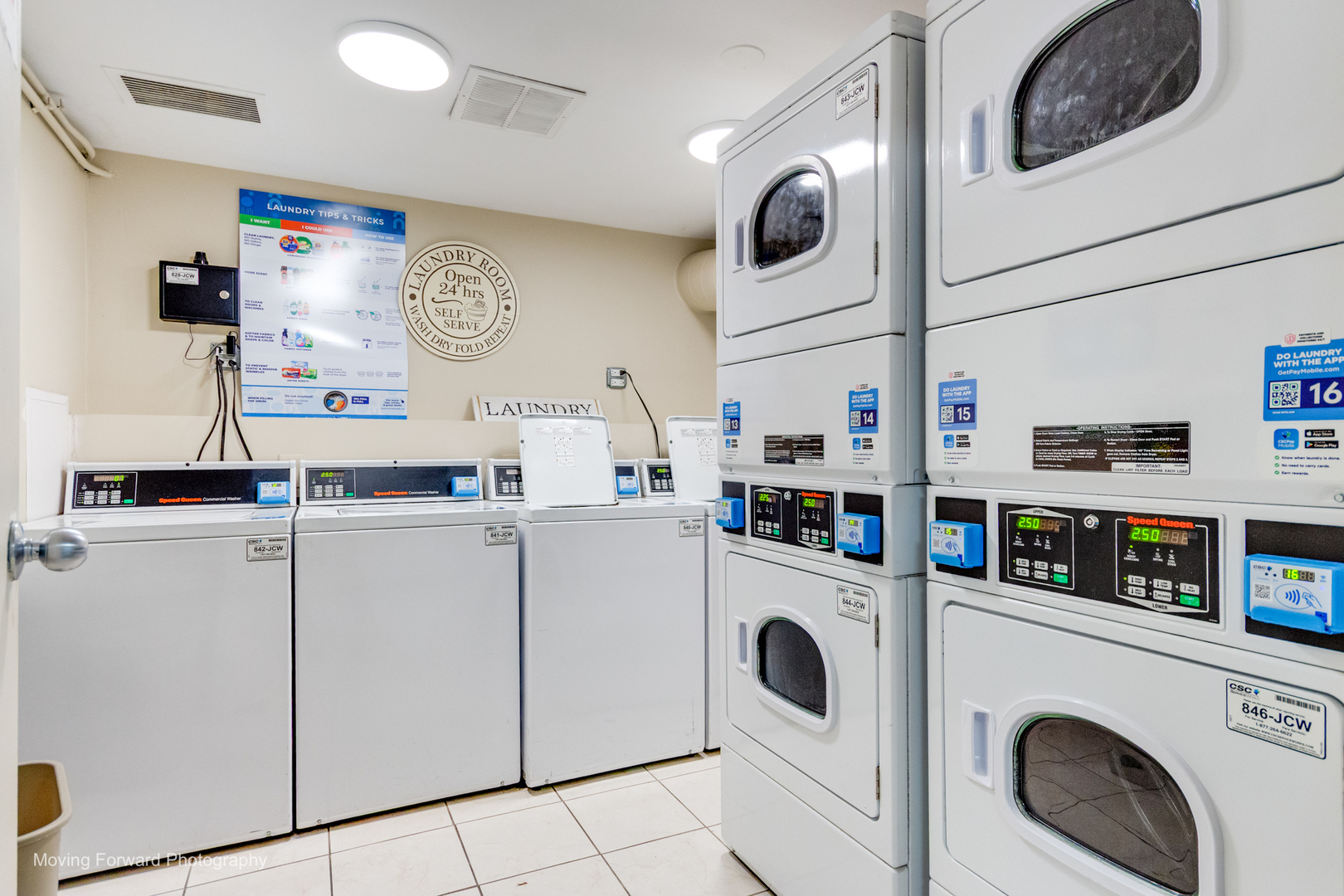 6730 S South Shore Drive #1504, Chicago, IL 60649