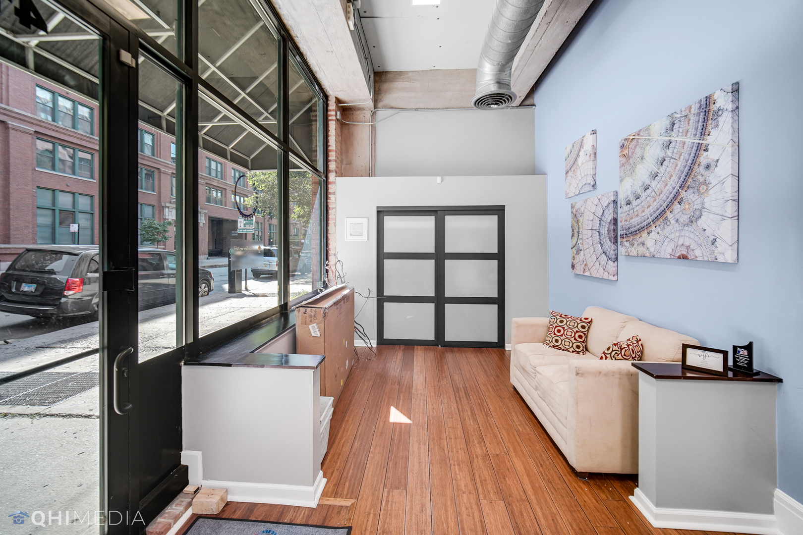 416 W Ontario Street #C-2, Chicago, IL 60610