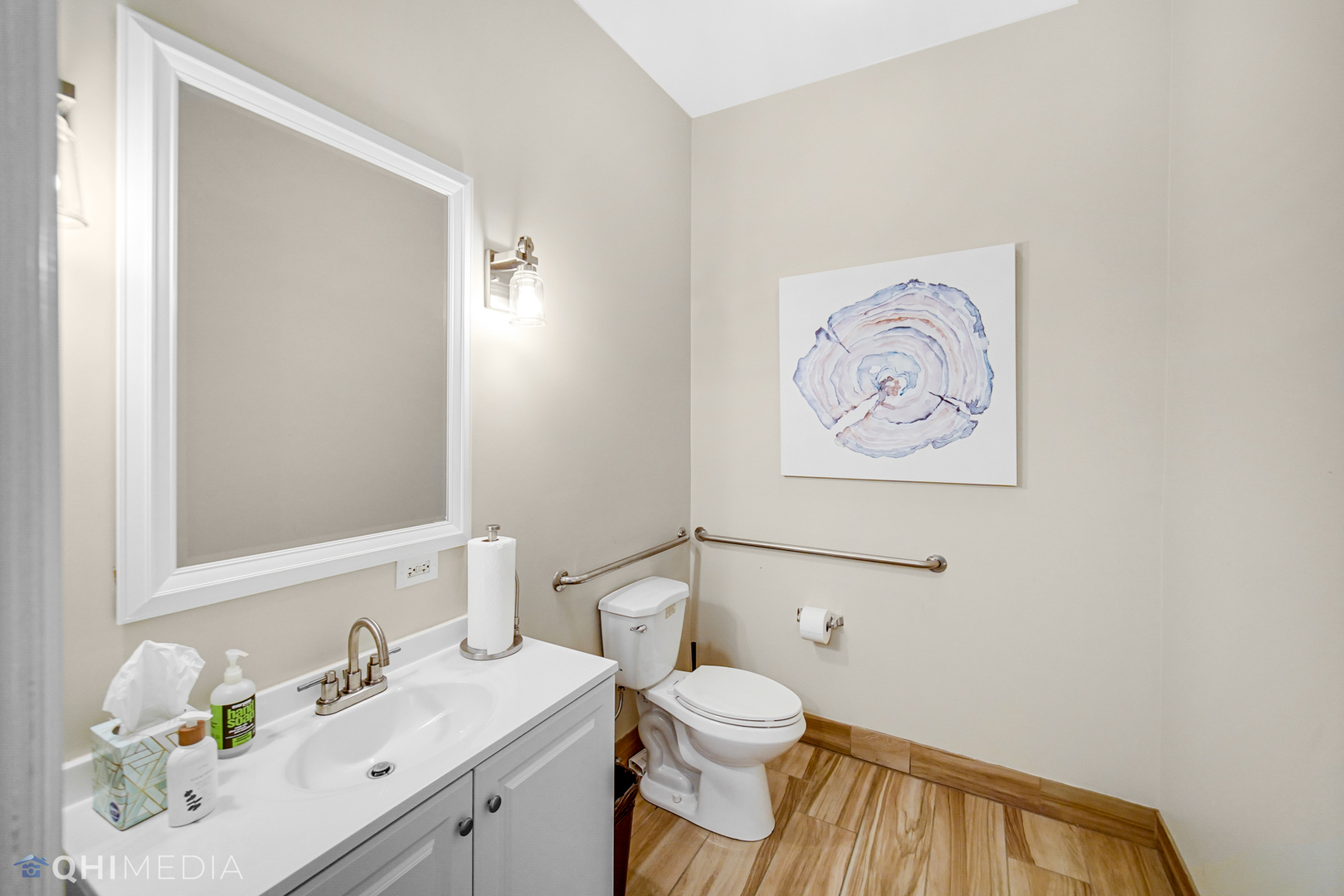 416 W Ontario Street #C-2, Chicago, IL 60610