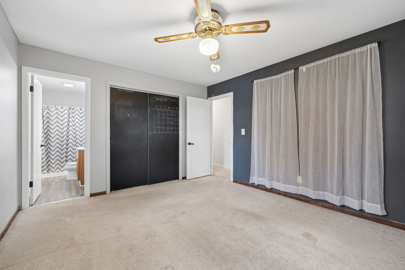 146 S Anderson Road, New Lenox, IL 60451