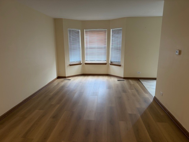 1217 Regent Drive, Mundelein, IL 60060