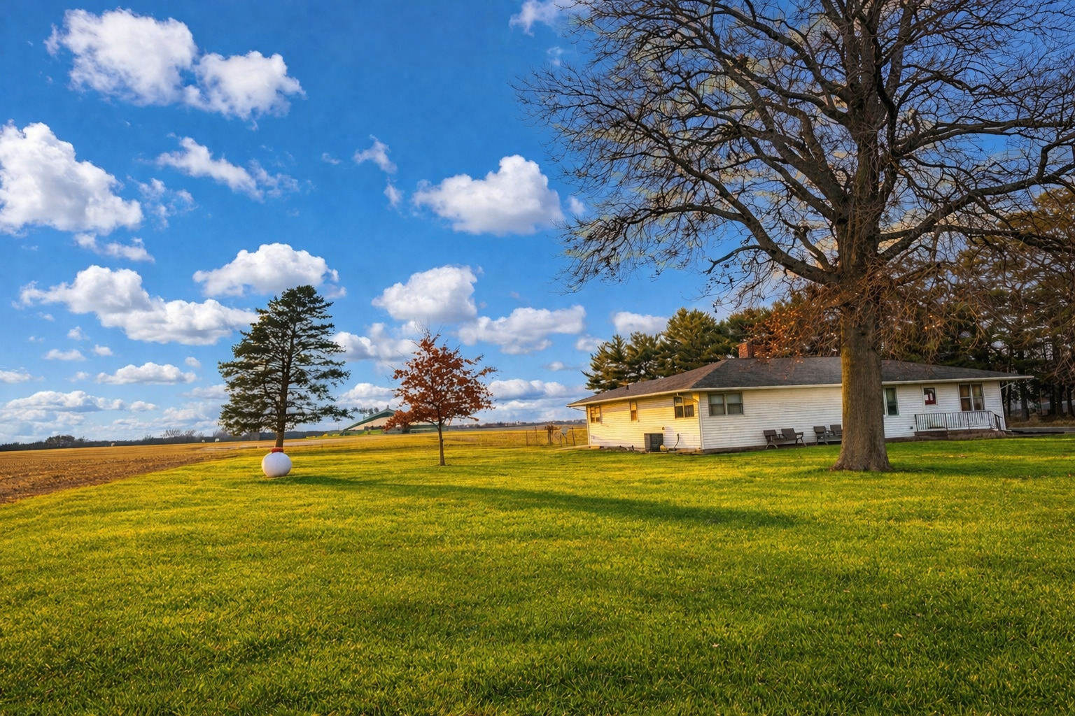 16353 2300 North Avenue, Walnut, IL 61376