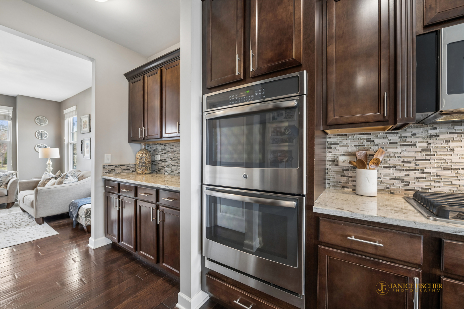 23752 N Sanctuary Club Drive, Kildeer, IL 60047