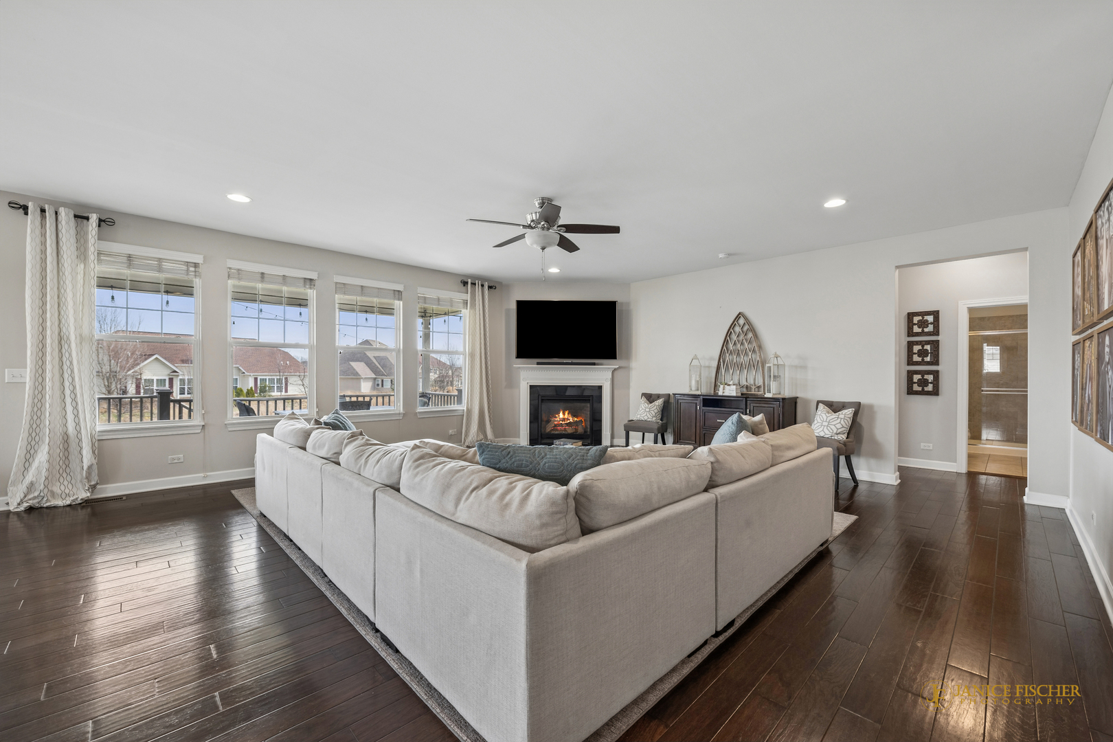 23752 N Sanctuary Club Drive, Kildeer, IL 60047