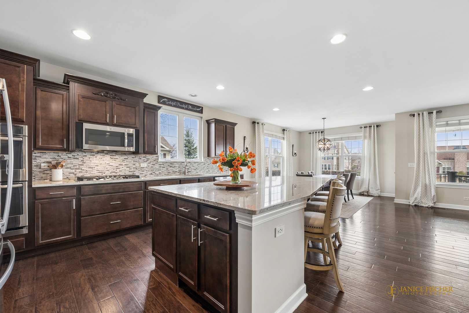 23752 N Sanctuary Club Drive, Kildeer, IL 60047