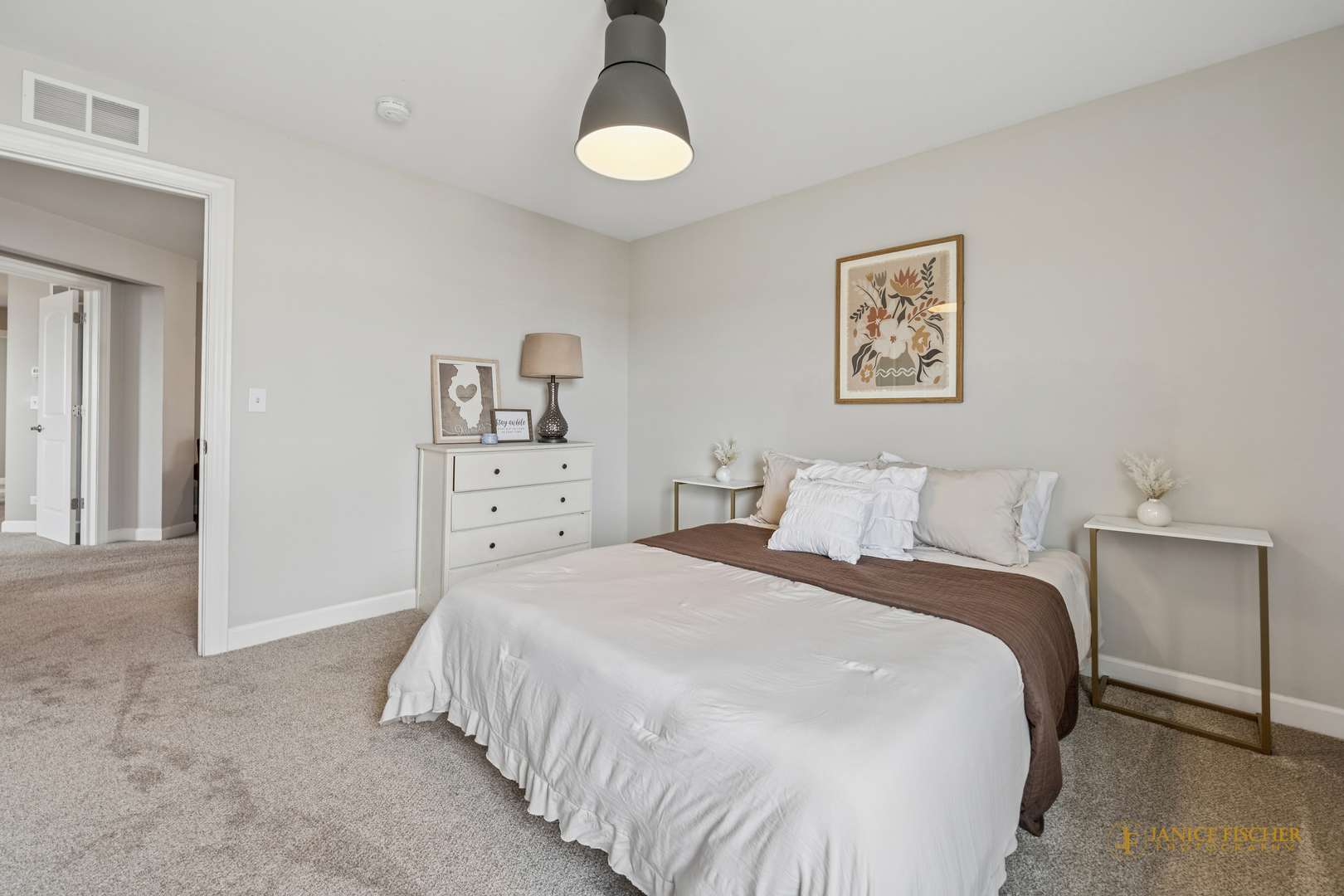 23752 N Sanctuary Club Drive, Kildeer, IL 60047