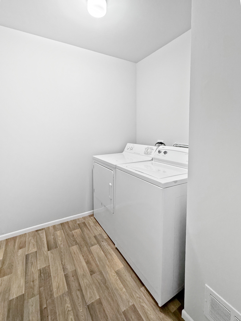 1540 Heather Court #C1, Wheeling, IL 60090