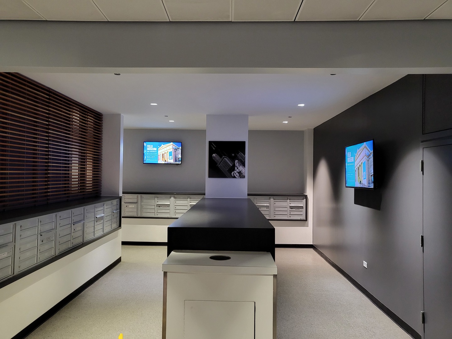 235 W VAN BUREN Street #4014, Chicago, IL 60607