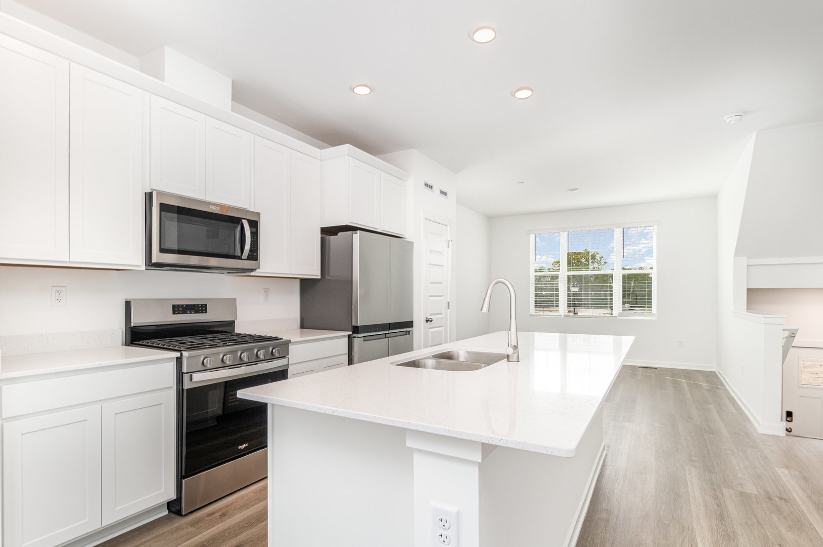 2171 Yellowstone Boulevard #2171, Mundelein, IL 60060