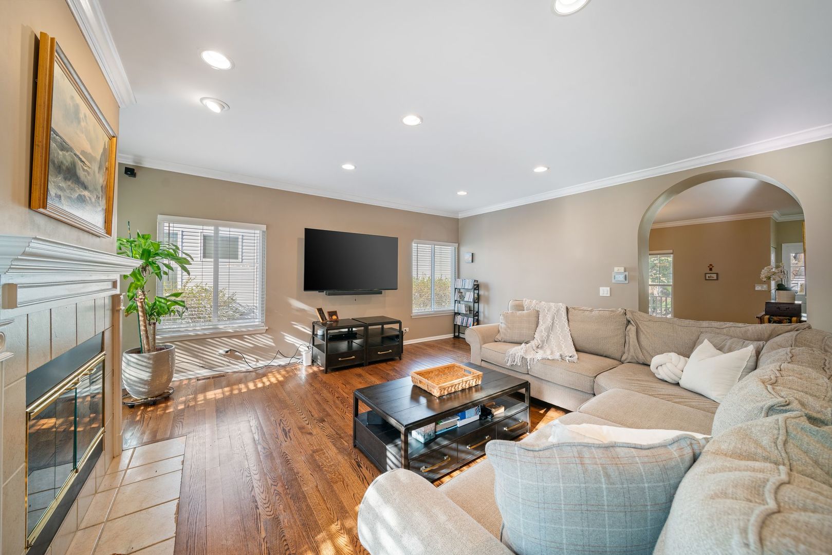 1126 Vista Drive, Gurnee, IL 60031