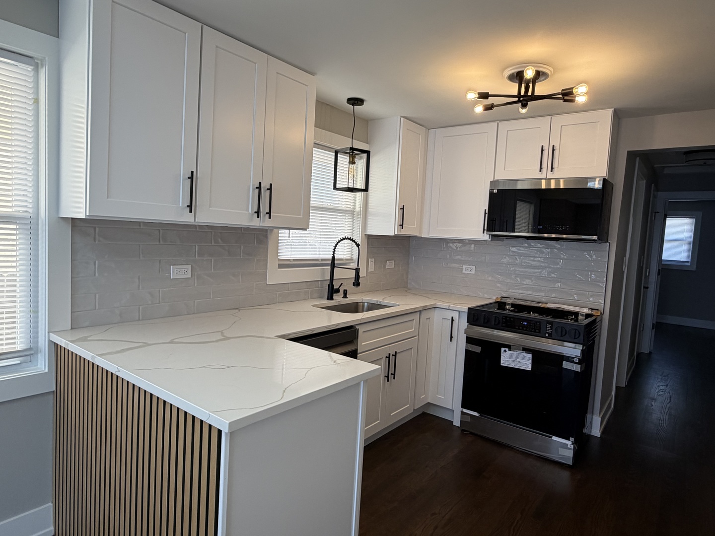 11647 S Aberdeen Street, Chicago, IL 60643