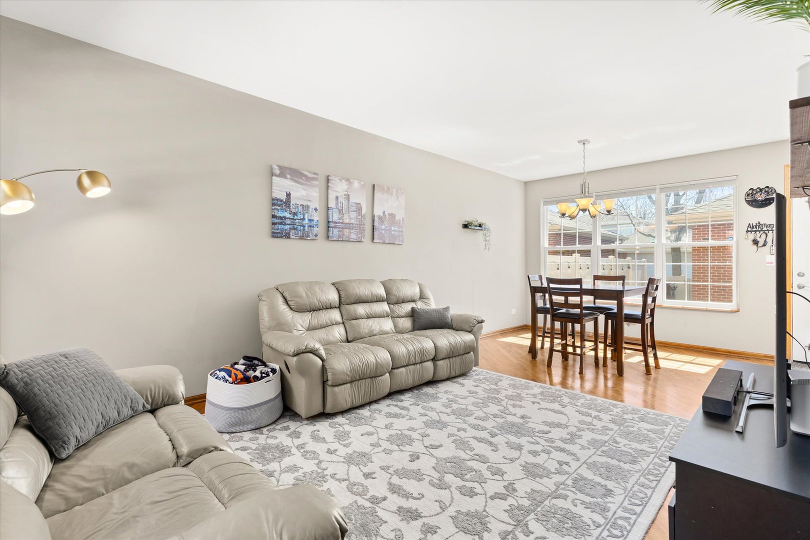 18608 W Point Drive, Tinley Park, IL 60477