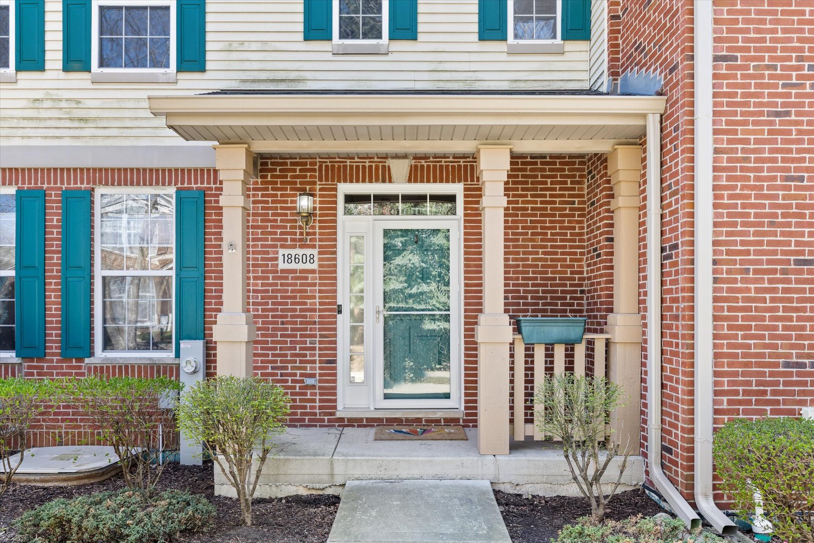 18608 W Point Drive, Tinley Park, IL 60477