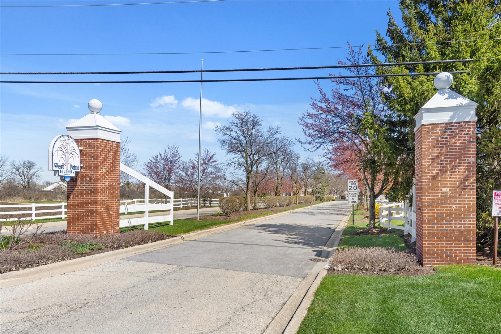 18608 W Point Drive, Tinley Park, IL 60477