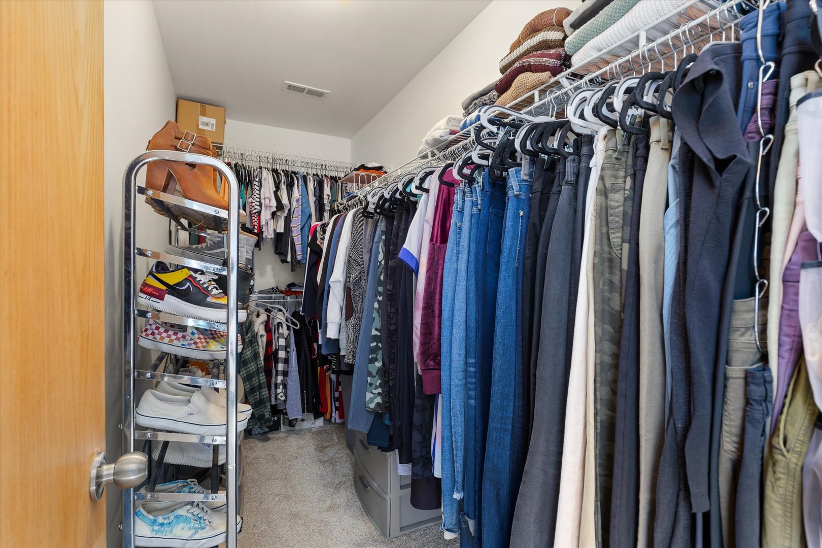 18608 W Point Drive, Tinley Park, IL 60477