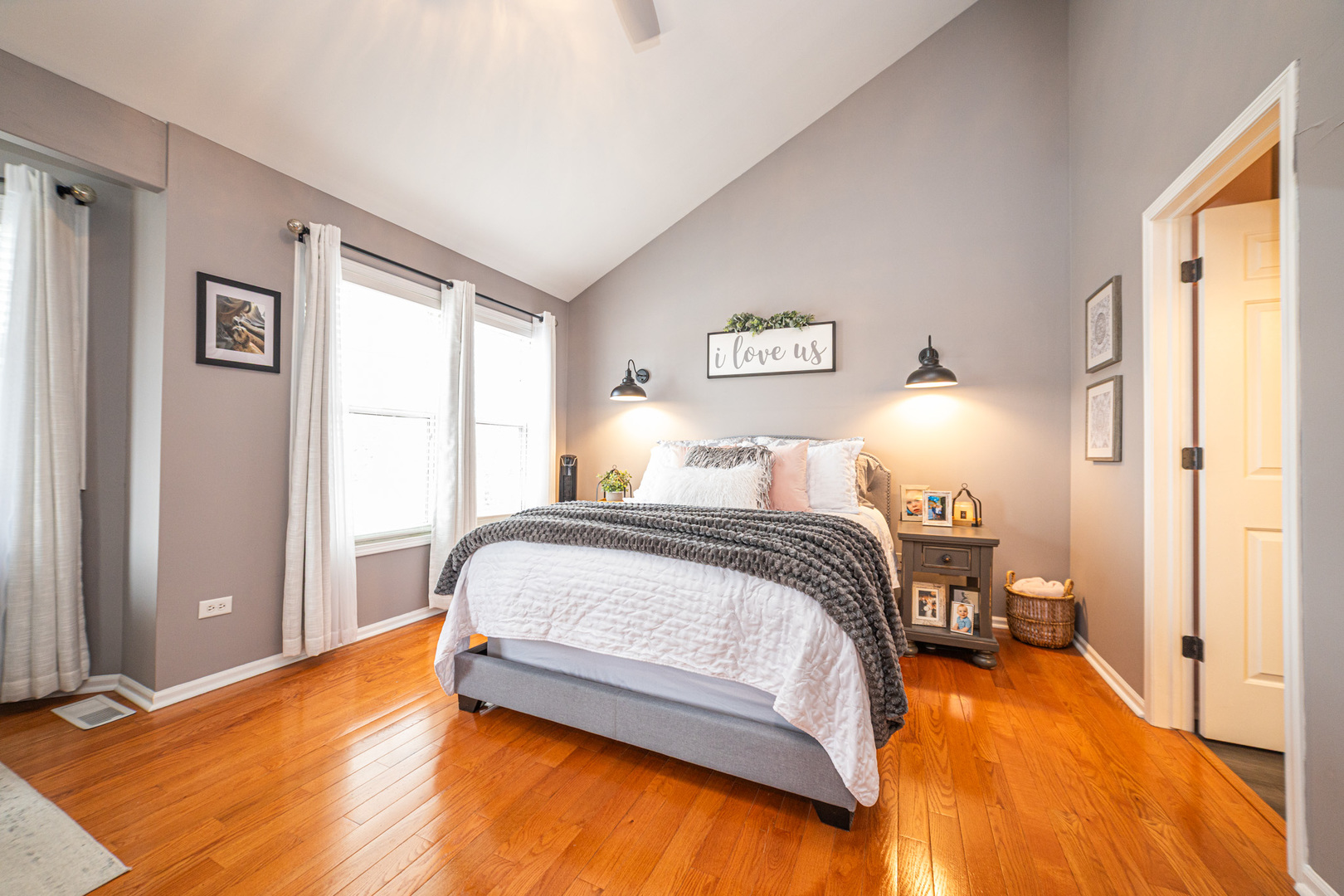 Plainfield, IL 60586