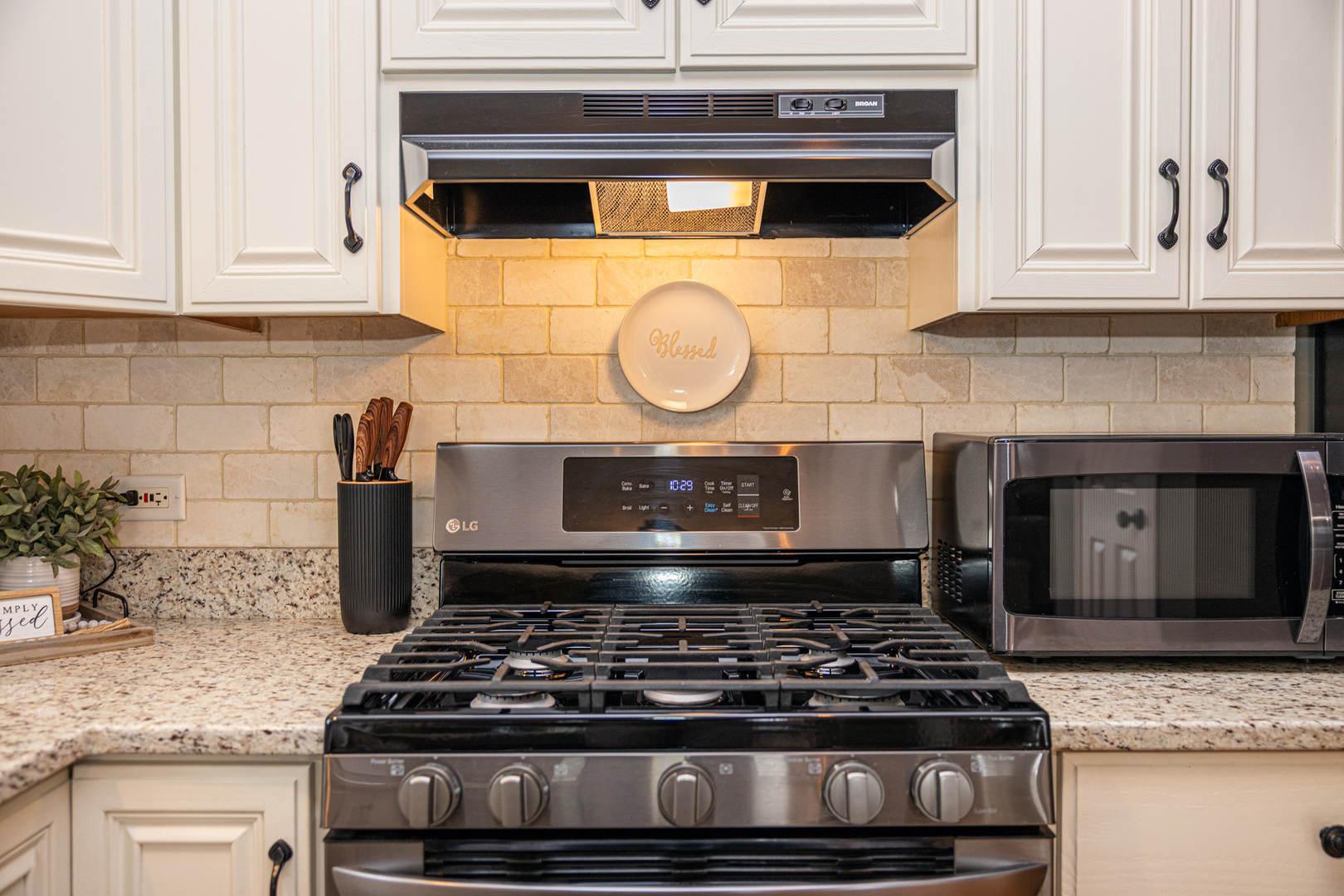 Plainfield, IL 60586