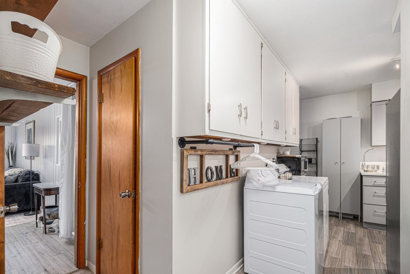 3804 Grove Avenue, McHenry, IL 60050