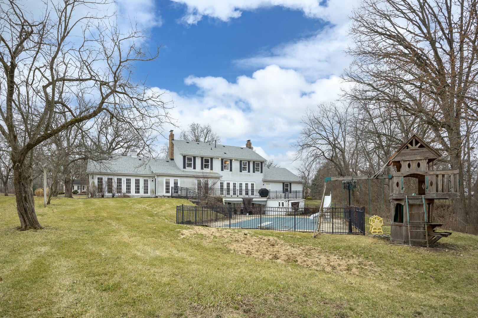 544 Aberdeen Road, Frankfort, IL 60423