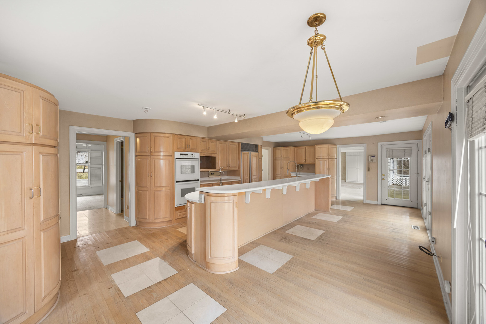 544 Aberdeen Road, Frankfort, IL 60423