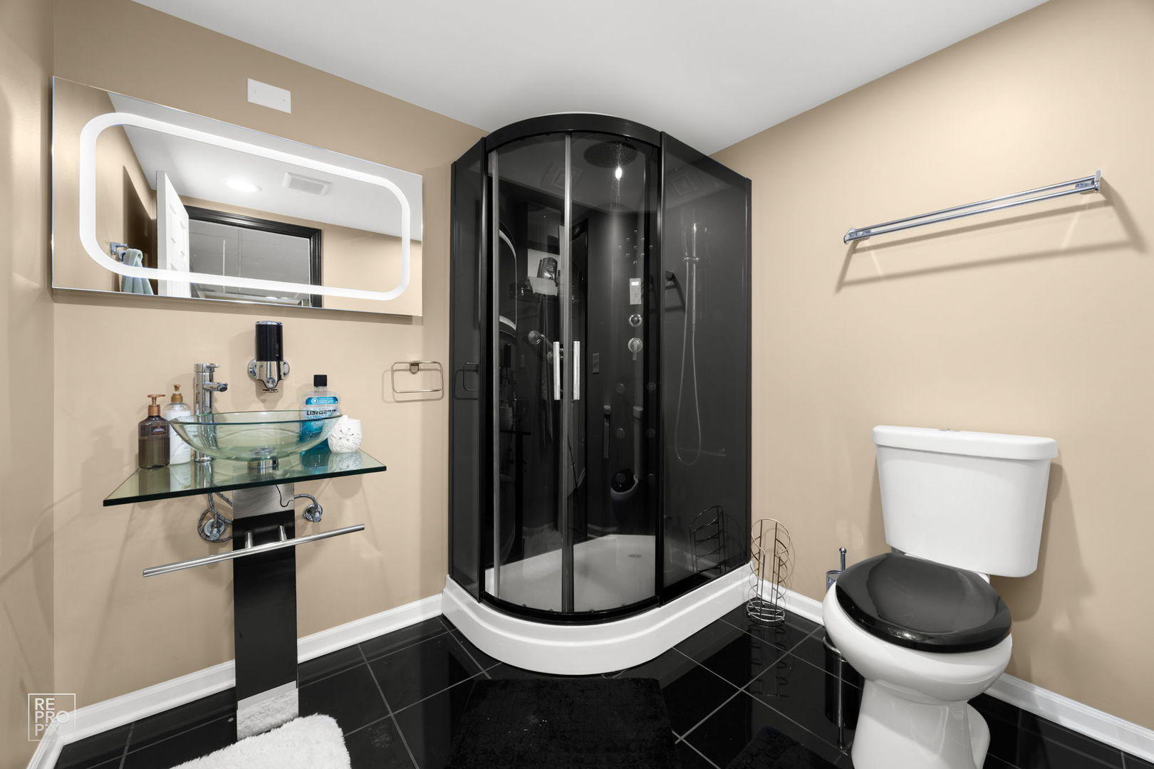 134 Timber Court, Gilberts, IL 60136