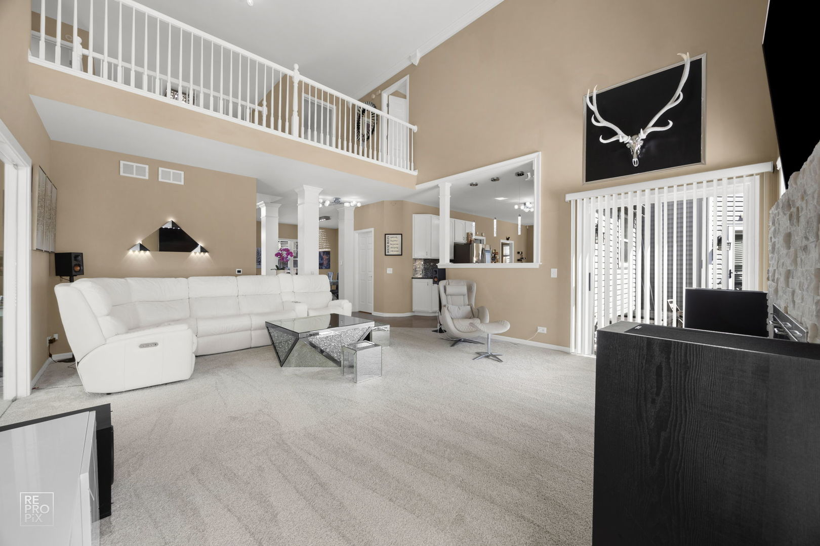 134 Timber Court, Gilberts, IL 60136