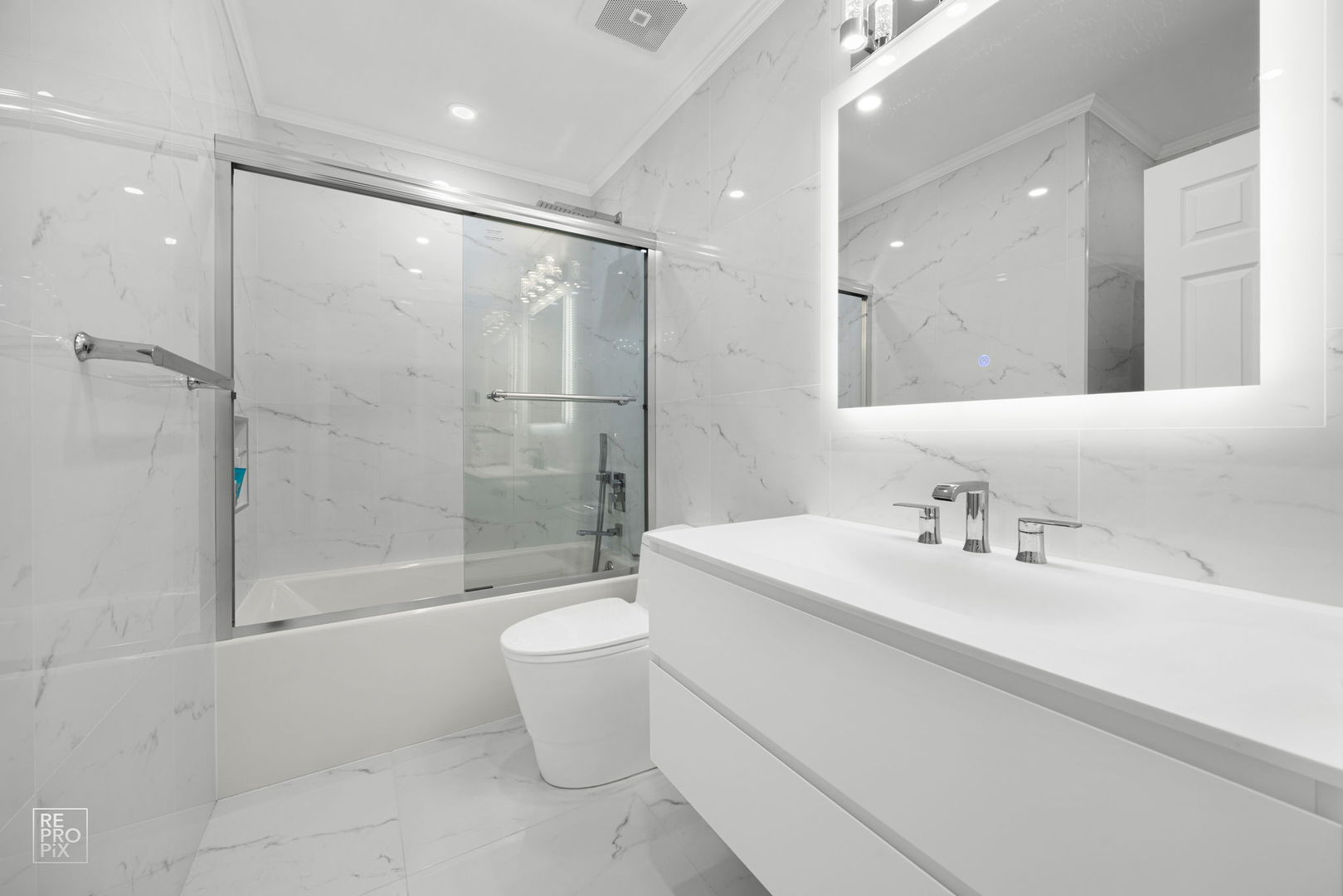 134 Timber Court, Gilberts, IL 60136