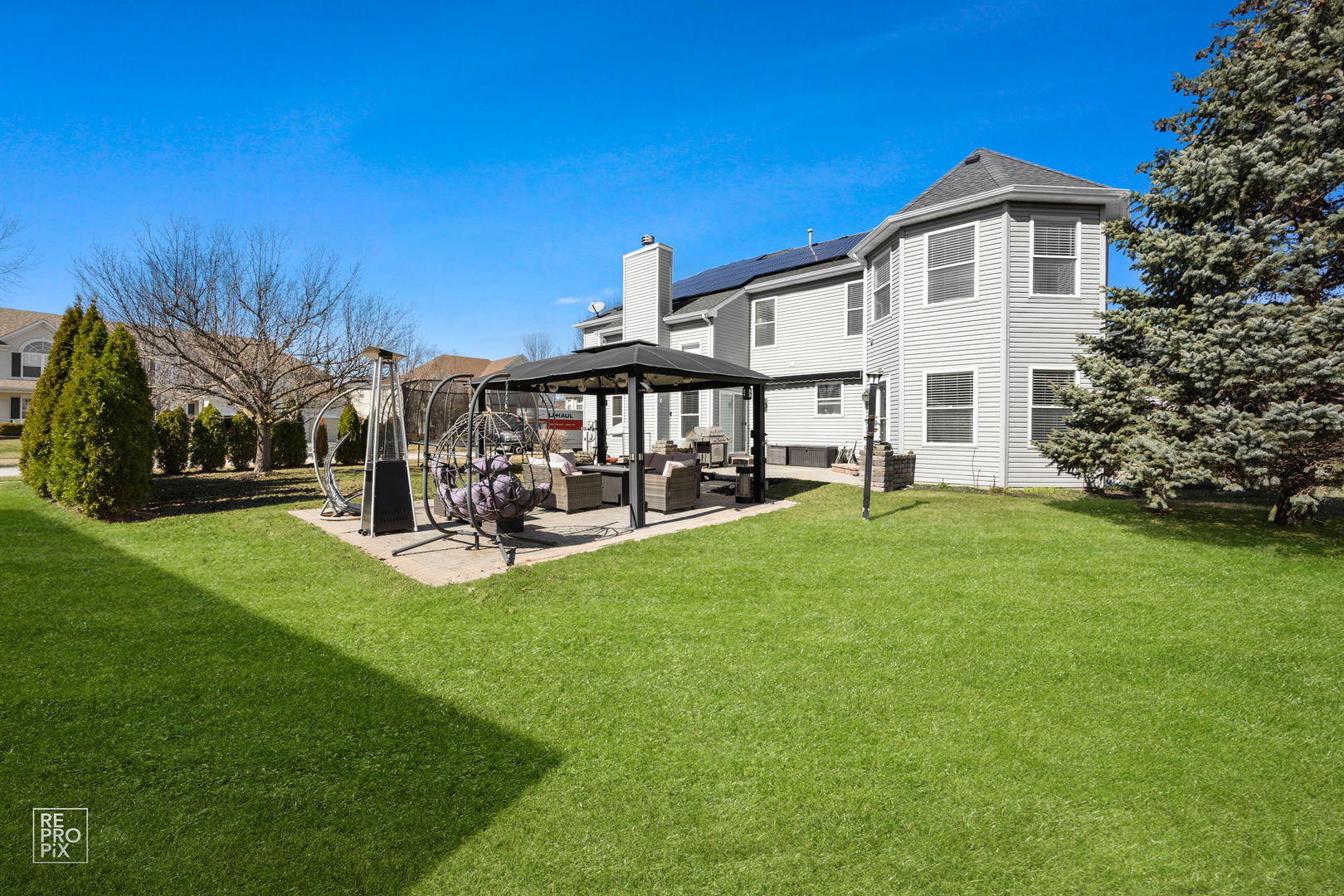 134 Timber Court, Gilberts, IL 60136