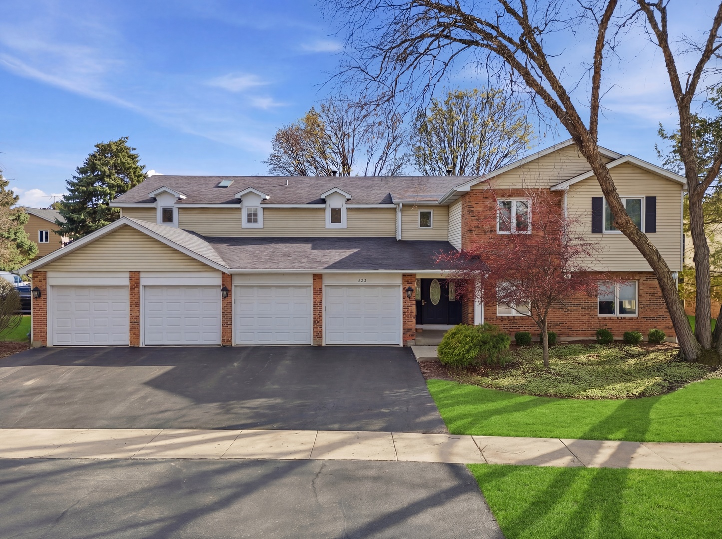 622 Zaininger Avenue #A, Naperville, IL 60563