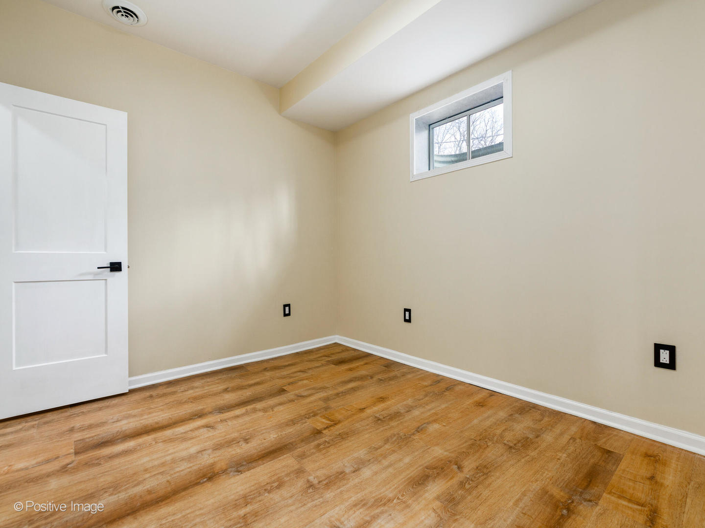 22566 W Lillian Place, Antioch, IL 60002