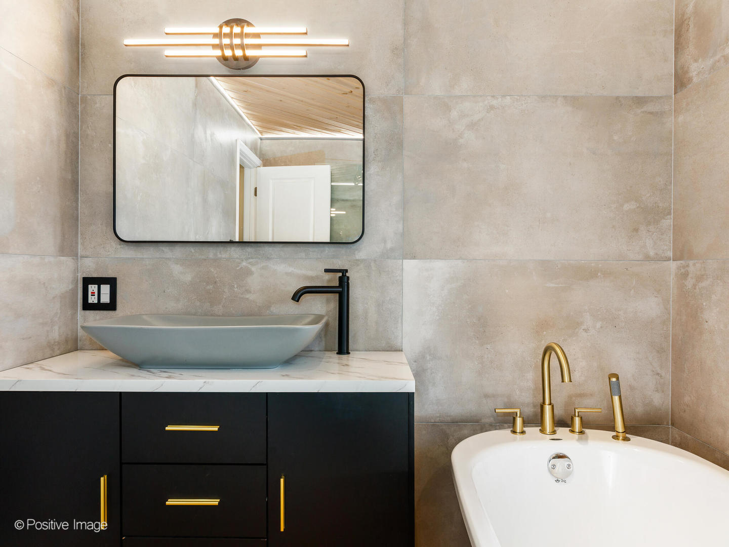 22566 W Lillian Place, Antioch, IL 60002