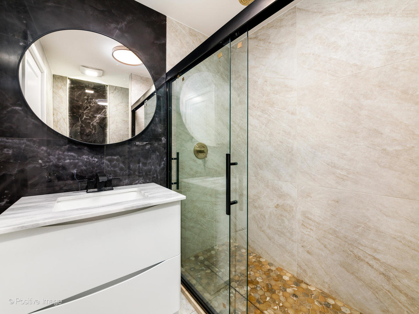 22566 W Lillian Place, Antioch, IL 60002