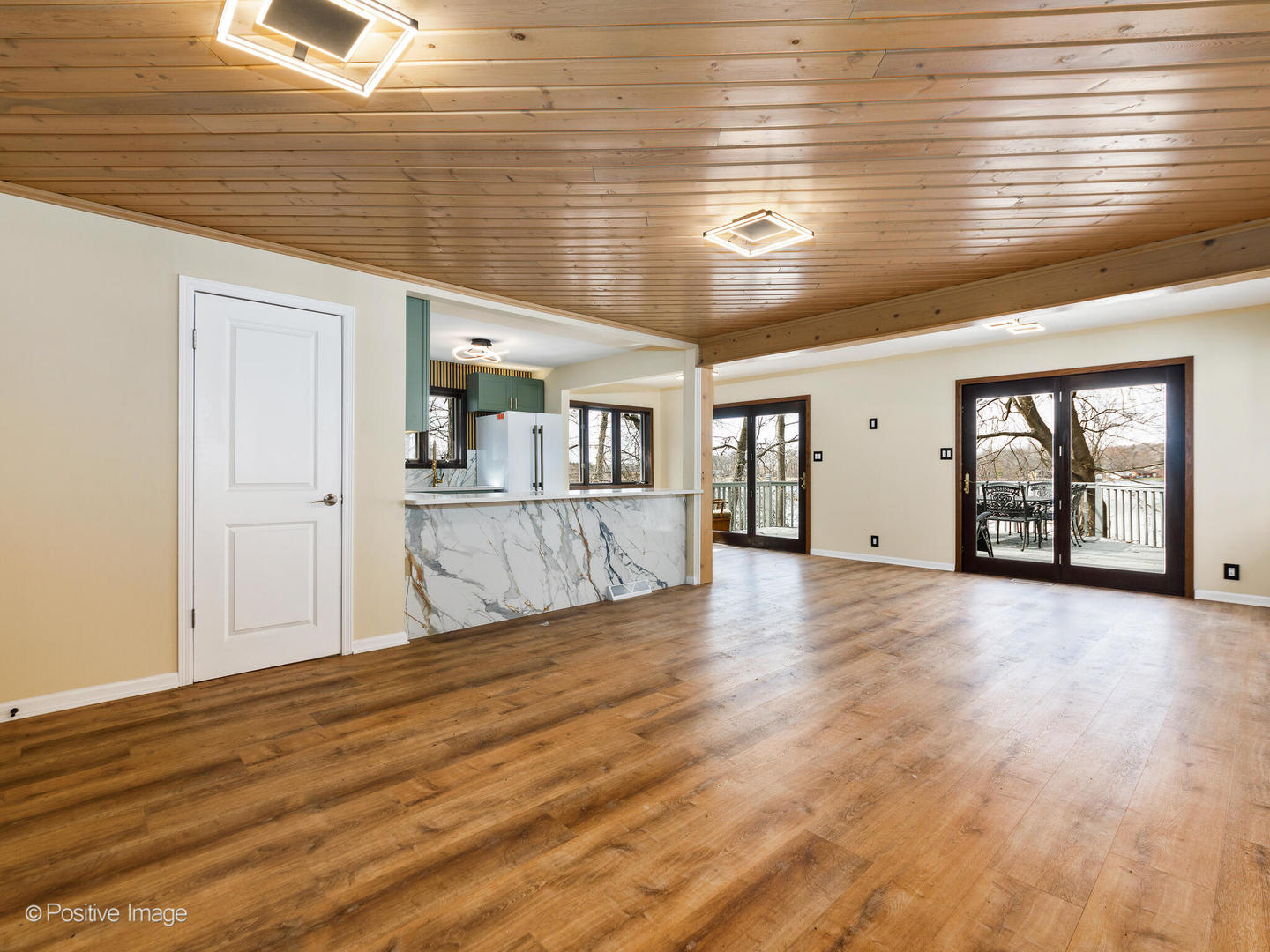 22566 W Lillian Place, Antioch, IL 60002