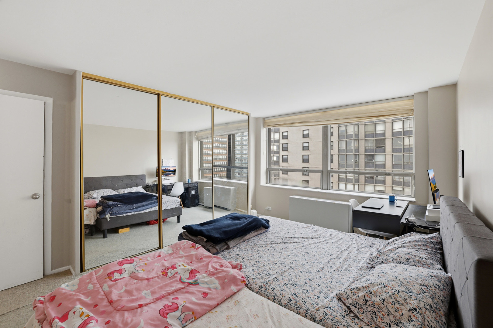 5701 N Sheridan Road #7E, Chicago, IL 60660