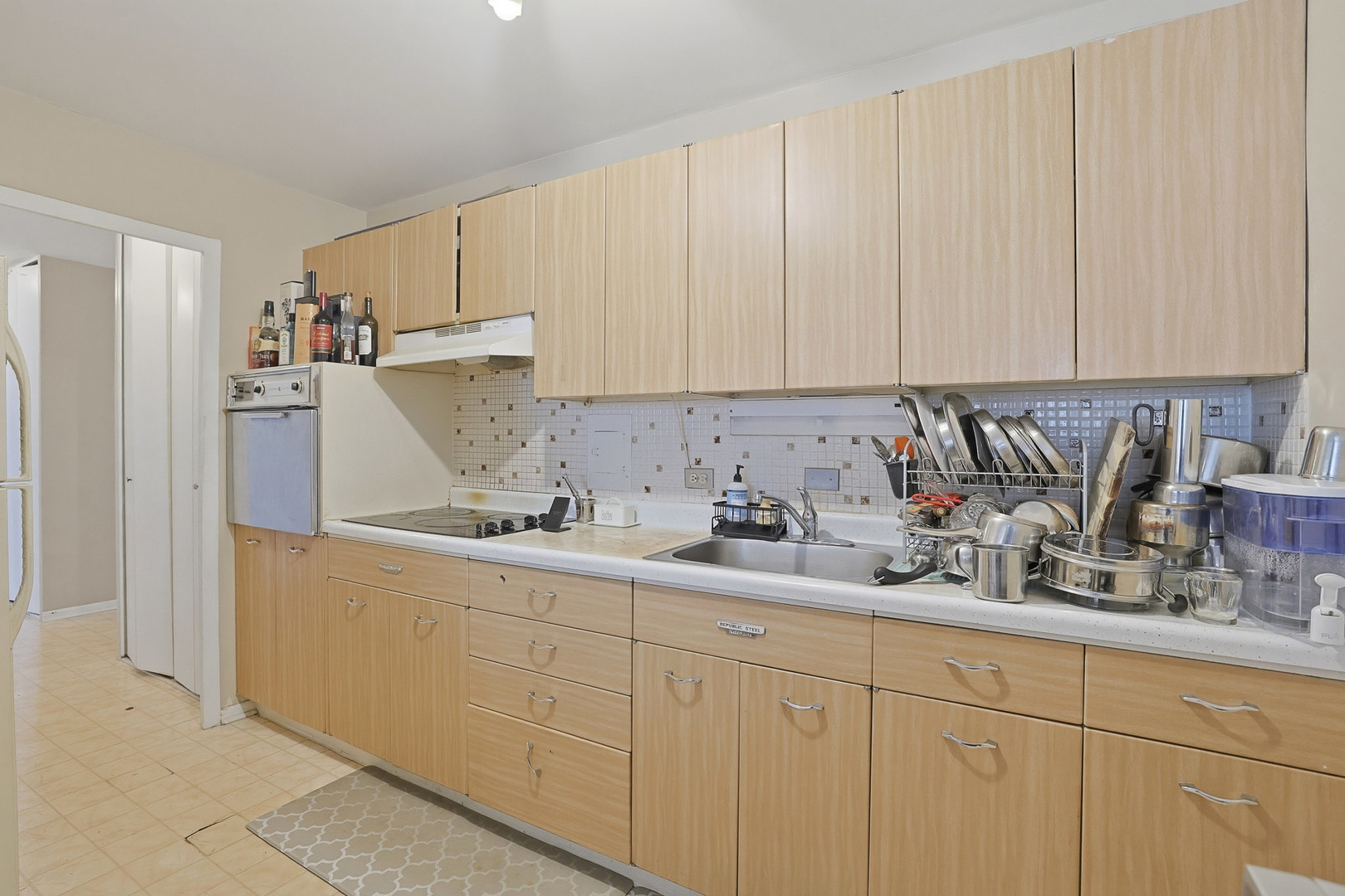 5701 N Sheridan Road #7E, Chicago, IL 60660