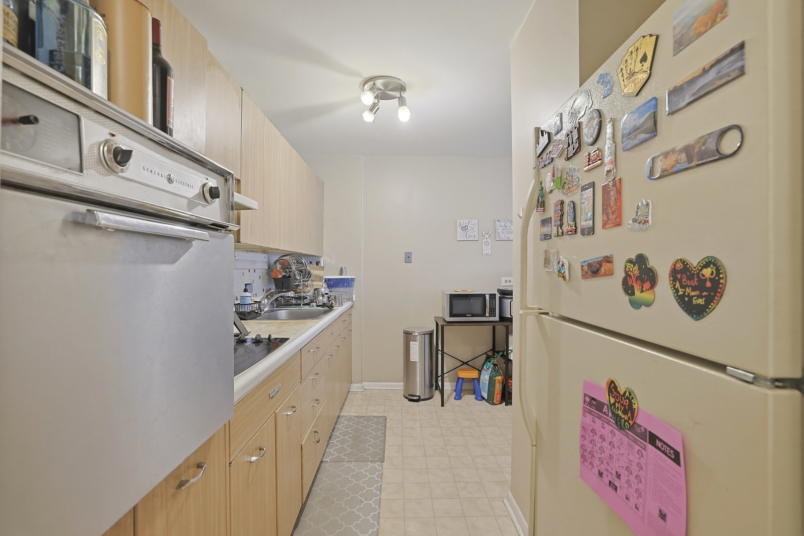 5701 N Sheridan Road #7E, Chicago, IL 60660